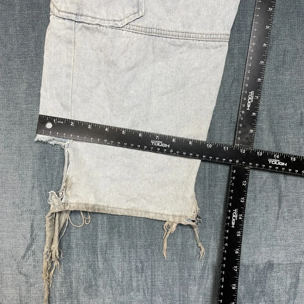Empyre Loose Fit Cargo Jeans Mens 32 Blue Denim Flat Front Pockets Embroidered